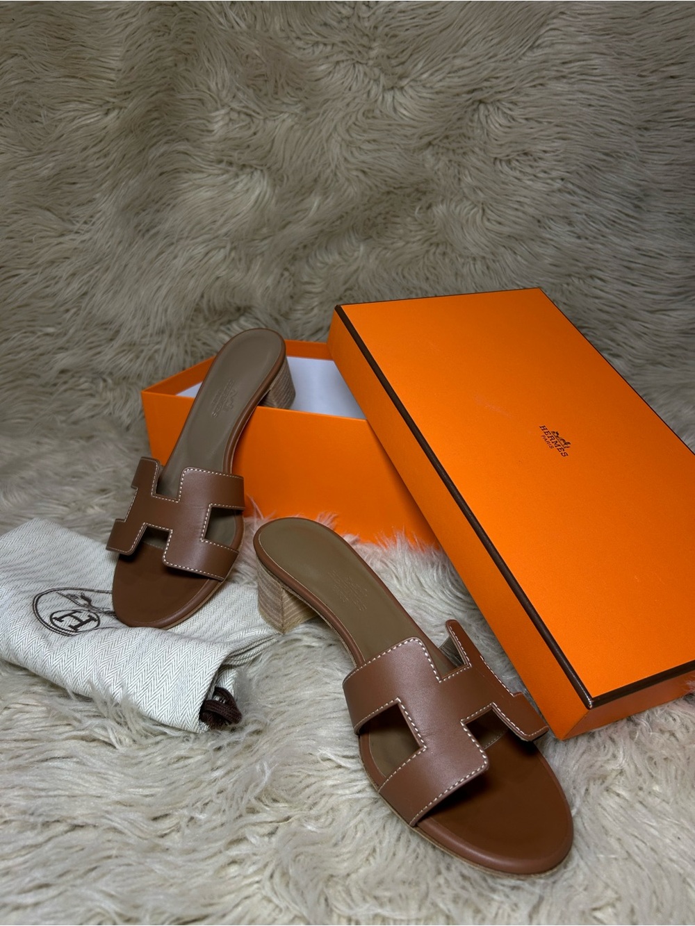 Hermes Tan Brown Oran Leather Slide Sandals